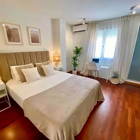 Olive Penthouse * Malaga